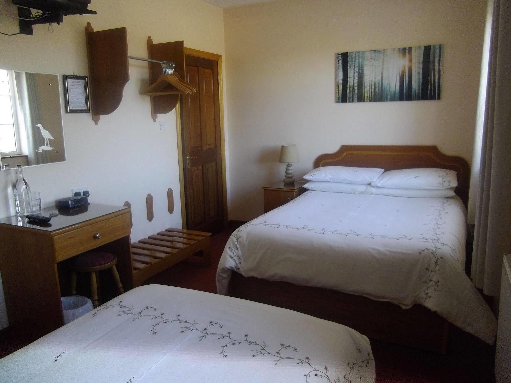 Quay West Ireland Bed and Breakfast Westport Exteriör bild