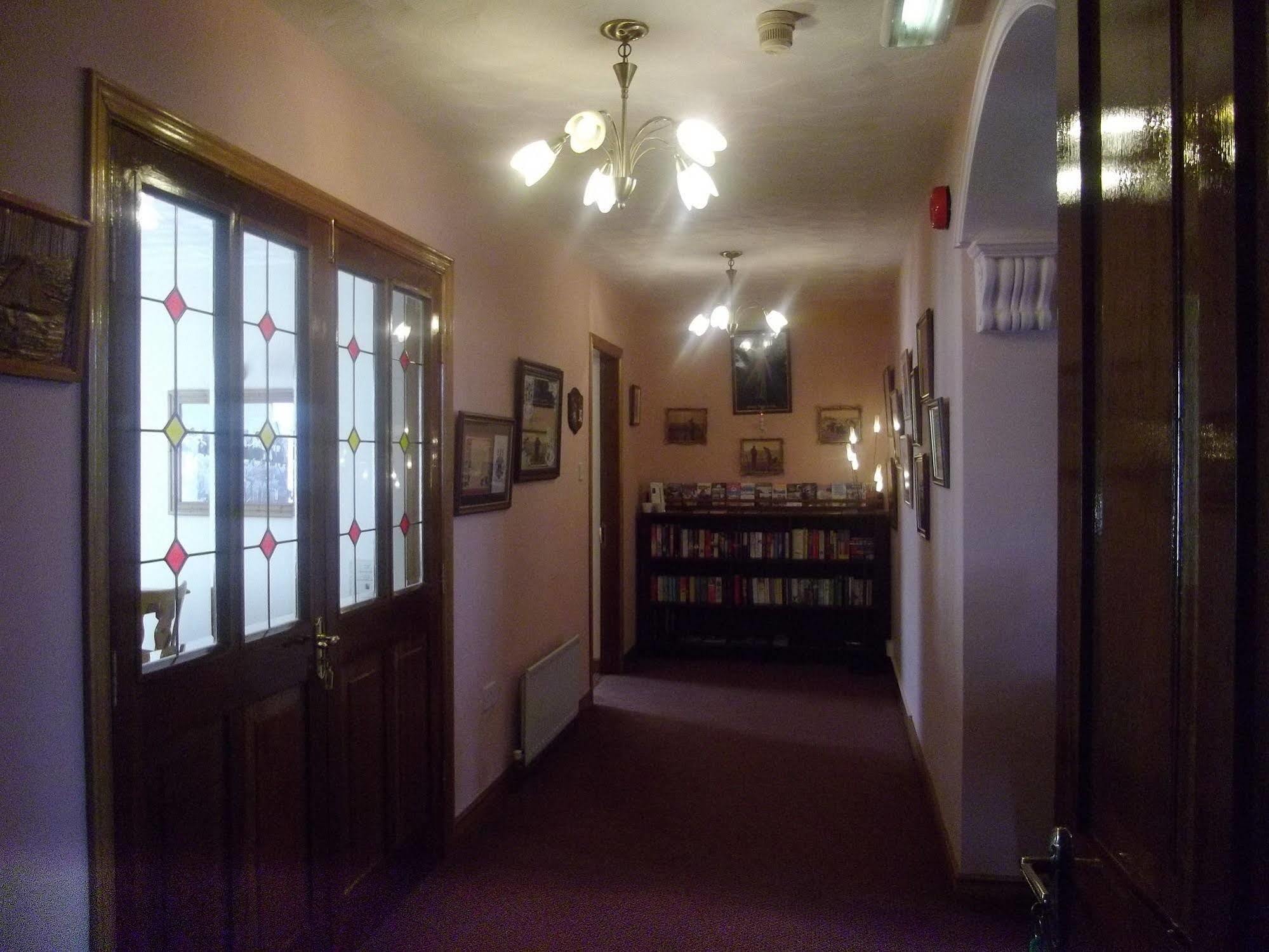 Quay West Ireland Bed and Breakfast Westport Exteriör bild